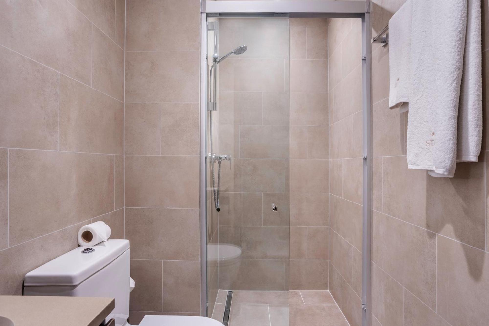 Stay By Latinem Luxury 1Br Plus Study Holiday Home Cv A2712 Near Downtown ドバイ エクステリア 写真