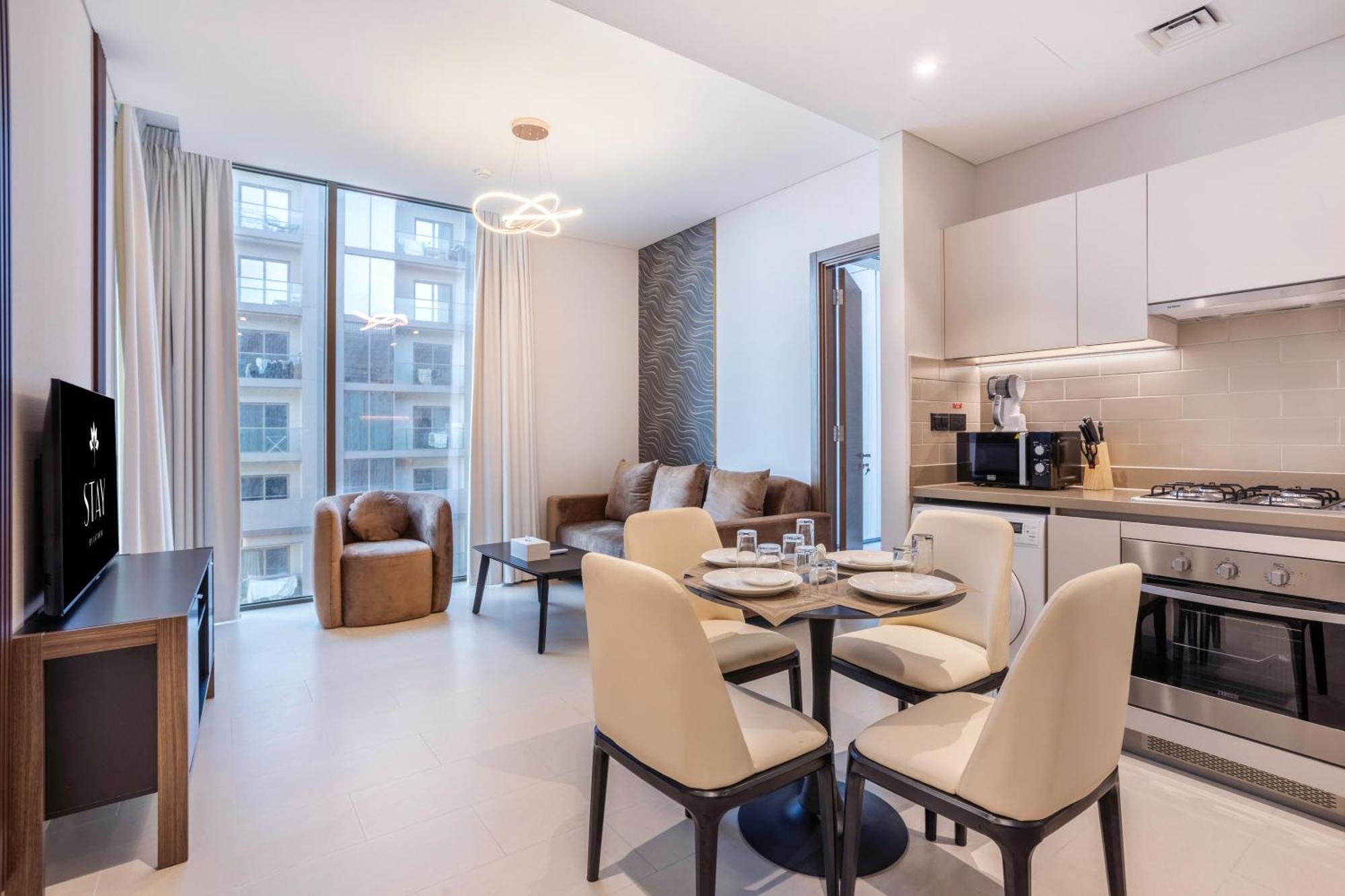 Stay By Latinem Luxury 1Br Plus Study Holiday Home Cv A2712 Near Downtown ドバイ エクステリア 写真
